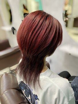 グラッジ 池袋(GLADGE) コントラストレッドカラー