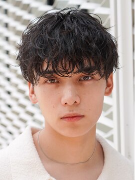 レタッチ バイ フィフス 天神大名(RETOUCH by fifth) 天神大名ルーズパーマメンズカットラウンドマッシュ30代