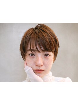 お洒落好きから大人気な高いカット技術◎重くなりがちな秋冬Fashionにばっさり抜け感ショート/ボブ♪