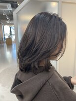 シダ(sida SAIIN)&nbsp;20代30代ミディアムレイヤー