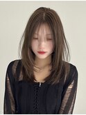 ダブルカラーヘーゼルベージュ結べるミディアムレイヤー