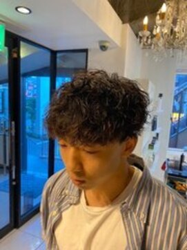 アイズ 海老名(AIZU) 波巻きパーマツイストスパイラルパーマメンズカラーメンズカット