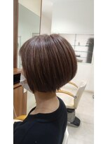 デフィ アオヤマ(defi AOYAMA) ショートボブ