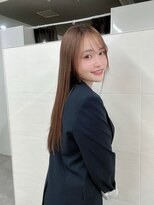 カミエ(kamie) 透明感ブラウンのロングヘア×カット&トリートメント