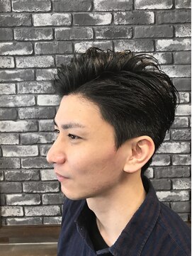バーバーサロン ヘアージェニック(BarBer Salon Hair Genic) Genic 2ブロックスタイル