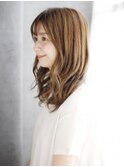 透け感バングのセミウエットミックスカール
