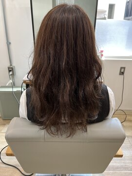 リムルヘアー(Rymlhair) グレージュ/波巻き/ゆるふわ巻き/春パーマ/ゆる巻きロング