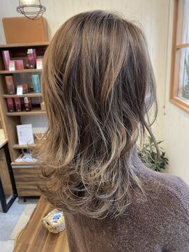 パルフェ(parfait) パールベージュ＆ハイライト