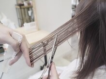 【毛量調整】再現性・ツヤ・モチの違いは、髪質に合ったカット技術