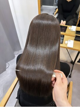 イニット 奈良新大宮(init.) 20代 30代 40代 ロング 髪質改善 ストリートメント アースカラー