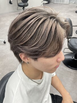 リッカ(LICCA) 【LICCA  NOE】センターパート×バレイヤージュ☆