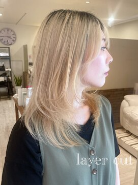 ヘアメイク シュシュ(Hair make chou chou) 小顔ヘア/簡単スタイリング/レイヤーボブ/顔周り/伸ばしかけヘア