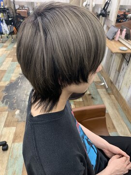 ヘアーズ ルーム(hair's RooM) クールグレージュ × シャープウルフ