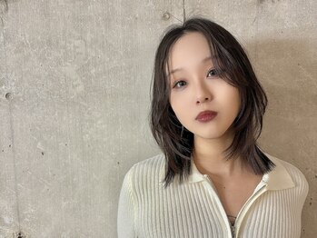 ビルド(build)の写真/一人ひとりの骨格・雰囲気に合わせたレイヤーカットやハッシュカットで、扱いやすく巻きやすい上品スタイル