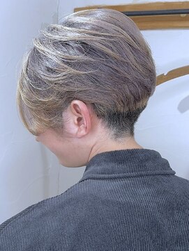 ブレイズヘアー(BLAZEhair) 【Men'sバレイヤージュ】ミルクティシャドールーツ×ブリーチ2回