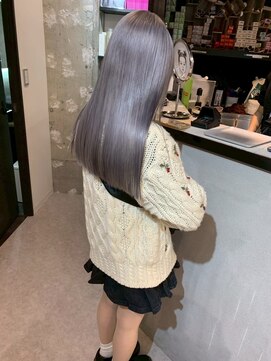 ペレ 原宿(PELE) ダブルカラー/ケアブリーチ/羽エクステ/原宿