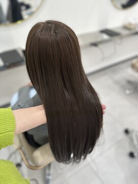 ナンバー エリュン 秋田店(N°Elune) ケアカラーオリーブベージュ