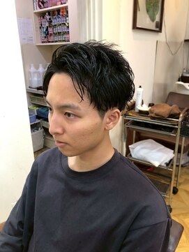 レボルトヘアー(R EVOLUT hair) MEN’S/リバースセンターパート/ニュアンスパーマ/柏駅