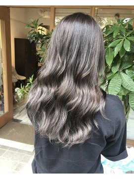 サニーグレイス シエリー(SUNNY GRACE × Cherie) ハイライトグラ　ナチュラルシルバー