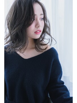 ミエル ヘア 新宿(miel hair) ブリーチなし透明感カラー × レイヤーカット