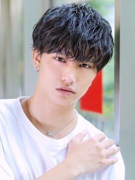 リップス 池袋(LIPPS) サイドパートマッシュ テクノ ソフトツーブロック