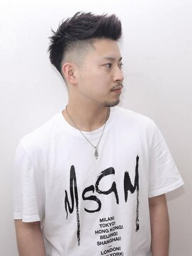 ワンワンオー バーバーショップ 長浜店(@110 BARBER SHOP) 30代～40代オススメ　スパイキーフェード
