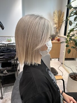 ゼストソエル(ZEST soell) ホワイティベージュ