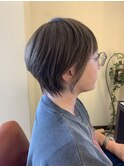 美シルエットショートヘア