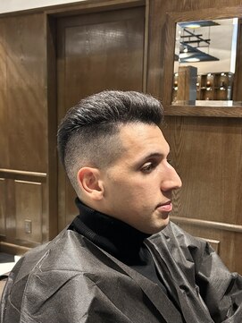 ザ バーバー 虎ノ門ステーションタワー(THE BARBER) フェードスタイル