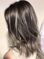 ボタニウムドットハイクバイアールサロン(BOTANIUM.Hk by Rr SALON) 【BOTANIUM.Hk by RrSALON】バレイヤージュハイライト