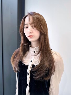 ニューヨークニューヨーク 梅田茶屋町店(NYNY) 前髪なし　レイヤーカット　深みベージュ