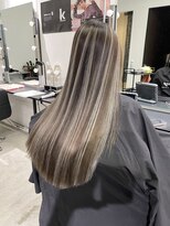 キング 高槻(K!ng)&nbsp;縮毛矯正髪質改善ハイライトレイヤーカット高槻美容室エクステ