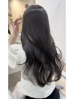 カラ フクオカ(Cara FUKUOKA)&nbsp;【ミルクティーグレー&レイヤーカット】《福岡透明感カラー》