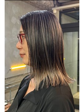 ザ デイ(THE DAY) ロブ×バレイヤージュカラー