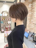 バンプ ギンザ(BUMP GINZA)&nbsp;30代40代50代絶壁解消白髪ぼかし面長似合う若見えショートヘア伊