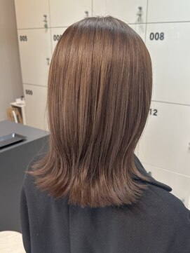 ディーエックス スリー(Dxxxx III) ベージュカラー REI