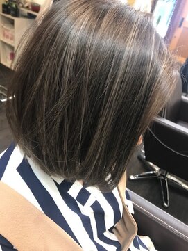 トランク(Trank) グレージュつまり俺色。笑