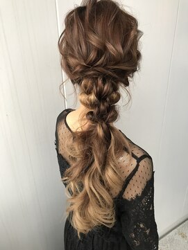 ヘアスタジオニコ(hair studio nico...) ブーケアレンジ