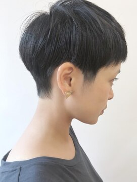 モリオ フロム ロンドン 成増店 【morio成増】アッシュ 刈り上げショート ボブ 小顔α
