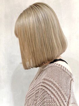 アイティー バイ アルバム 中野店(IT by ALBUM) ミルクティーボブ_ハイライトカラーオリーブカラー_ba298611