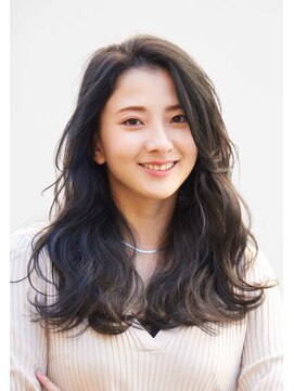 カインド 南青山(hair&make up KIND) 外ハネミディ