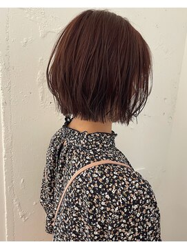 カウチ 板橋本町店(kauti) ピンクベージュ×ぱつっとボブ