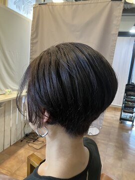 ピリナ(PILINA) レッド系くびれショート