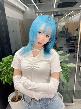 イヴ 原宿(I've) ネオンブルー×ウルフカット