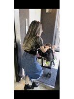 アポロ 横浜駅店(apollo)&nbsp;ハイライトバレイヤージュダブルカラーミルクティーベージュ