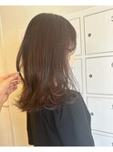 ミディアムヘアにちょこっとレイヤーを!