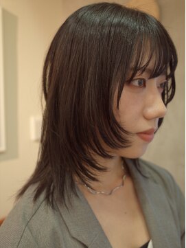 シム 千葉(sim) ウルフレイヤー stylist今井