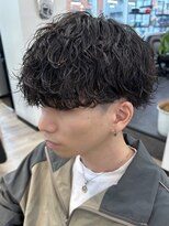 ウェイビーエフティフィフス 横浜西口(WAVEY ft.fifth) 横浜波巻きパーマシャドウパーマツイストスパイラルパーマ30代