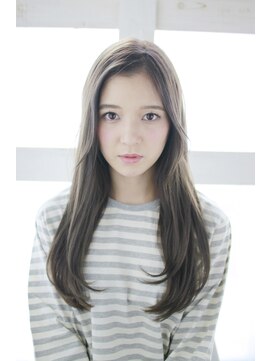 アウラ(Aula by marbles) センターパート/ストレートロング/小顔[横浜]