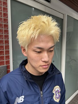 クオンヒール(QUON HEAL) ハイトーンカラー無造作スパイキーショート